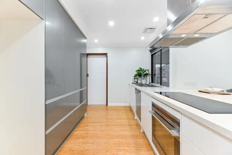 Sixth view of Homely house listing, 15 Rosa Avenue, Springvale VIC 3171
