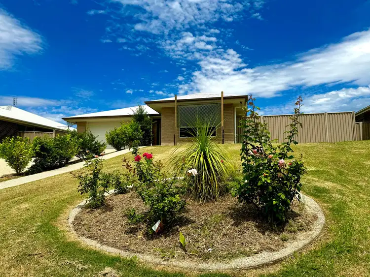 13 CYPRESS PINES DRIVE, Miles QLD 4415