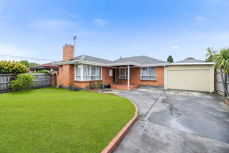 8 Scotsmore Road, Springvale South VIC 3172
