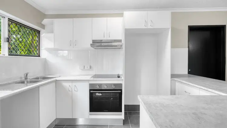 Seventh view of Homely unit listing, 1/1 Chester Court, Manunda QLD 4870
