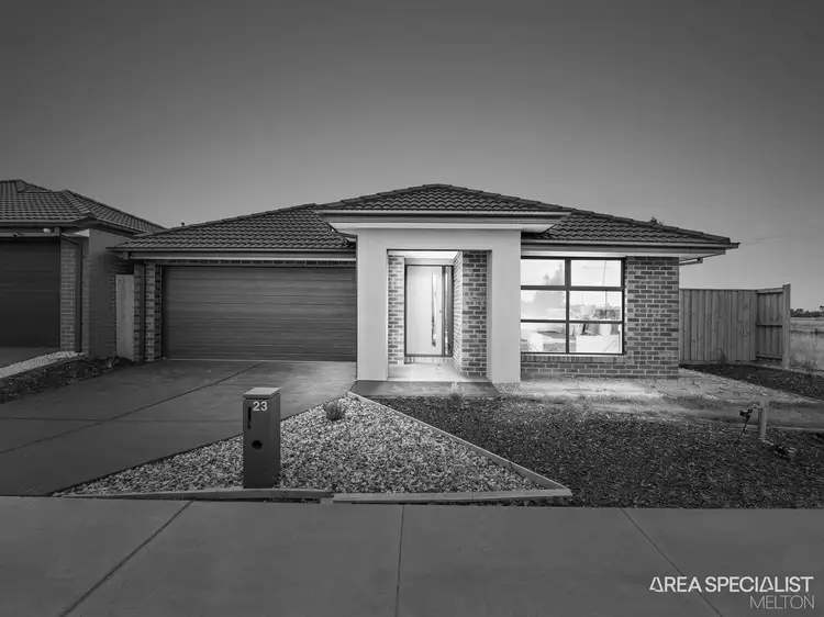 Main view of Homely house listing, 23 Willowbank Circuit, Thornhill Park VIC 3335