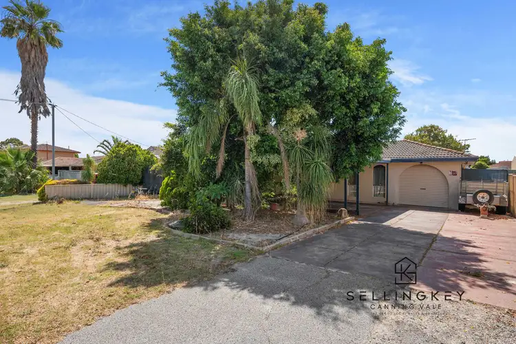 37 Probert Road, Thornlie WA 6108