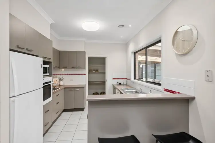 Fourth view of Homely house listing, 2 Park Terrace, Kangaroo Flat VIC 3555