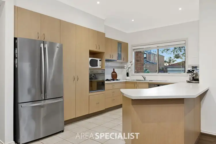 Fifth view of Homely house listing, 8 Figtree Walk, Lyndhurst VIC 3975