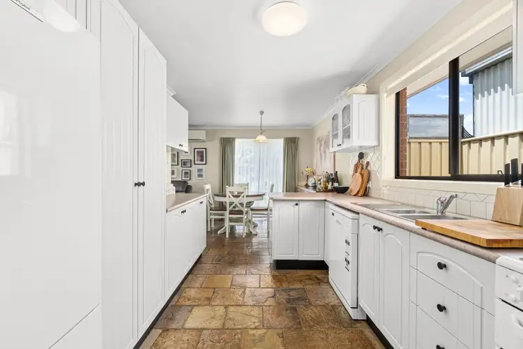 Fifth view of Homely house listing, 5 The Avenue, Traralgon VIC 3844