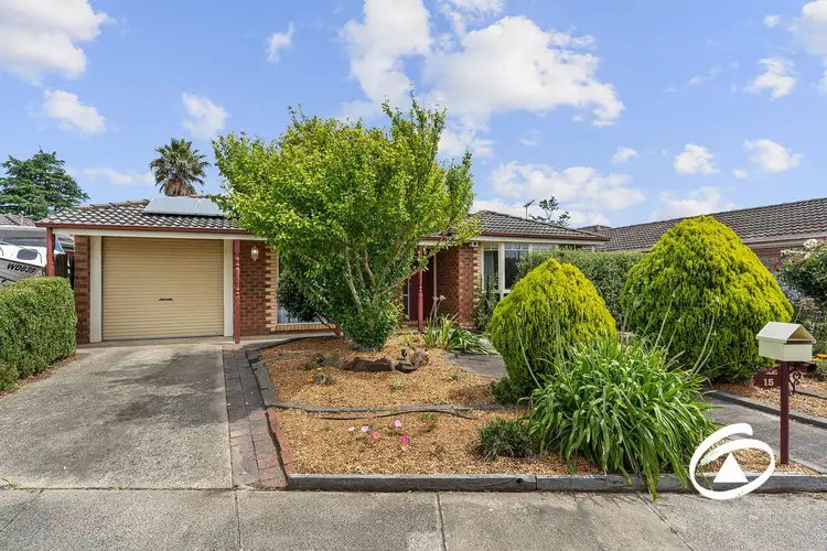 15 Forrester Walk, Narre Warren South VIC 3805