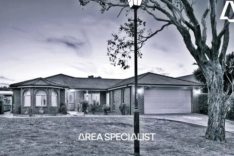 33 Apple Berry Avenue, Langwarrin VIC 3910