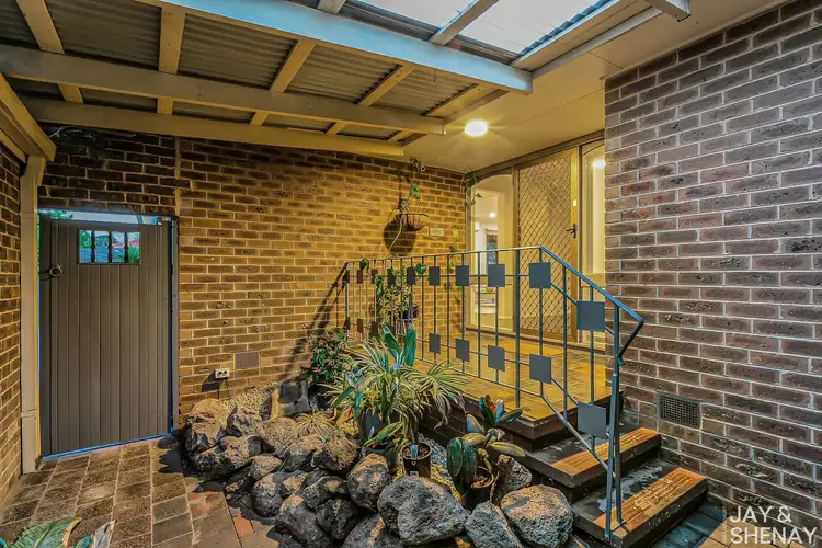 Second view of Homely house listing, 2 Belsize Court, Endeavour Hills VIC 3802