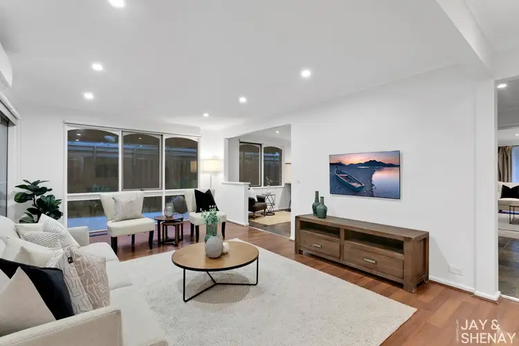 Fifth view of Homely house listing, 2 Belsize Court, Endeavour Hills VIC 3802