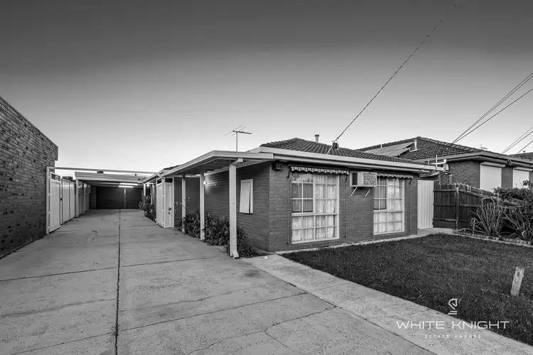 120 Neale Road, Deer Park VIC 3023