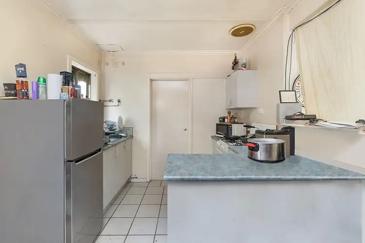 Second view of Homely unit listing, 8A Caledonia Street, North Bendigo VIC 3550