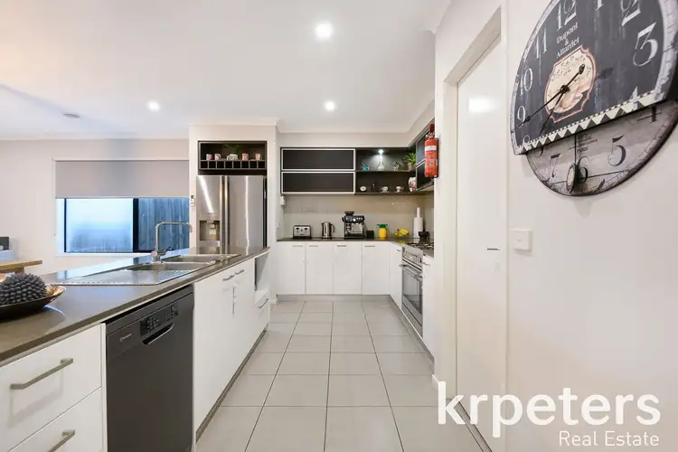 Fifth view of Homely house listing, 29 Joanne Way, Officer VIC 3809