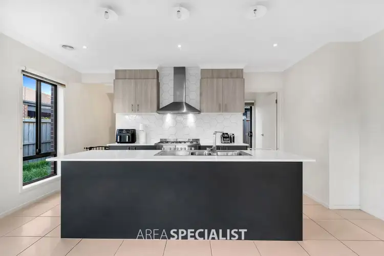 Fifth view of Homely house listing, 1 Panther Close, Clyde North VIC 3978