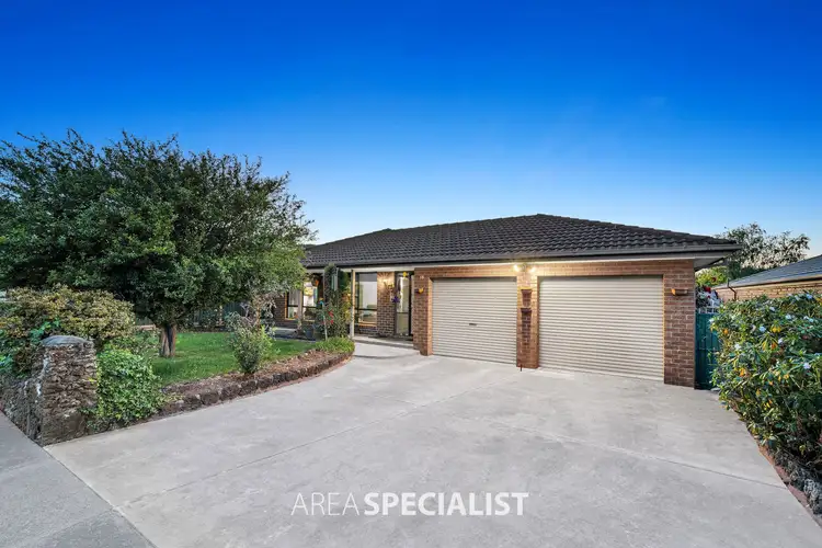 18 Eva Court, Hallam VIC 3803