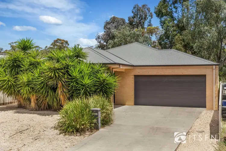 33 Barnett Drive