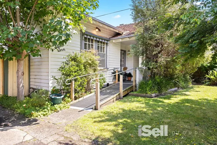 Second view of Homely house listing, 32 Princess Avenue, Springvale VIC 3171