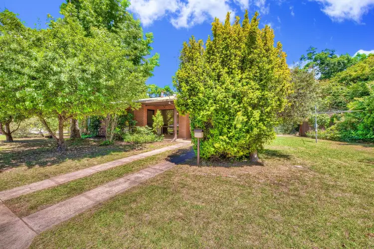9 Alpine View Avenue, Bright VIC 3741
