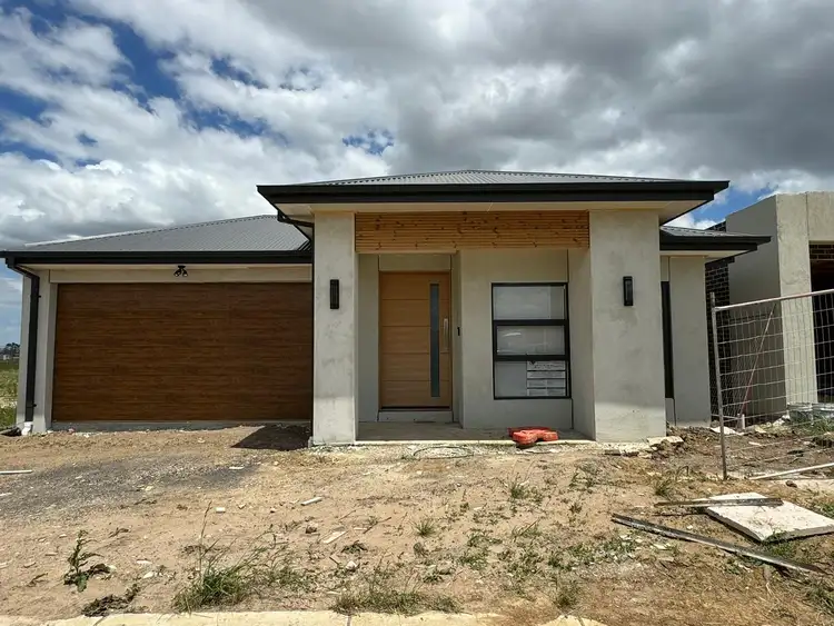 Main view of Homely house listing, 25 Thicket Loop, Clyde North VIC 3978