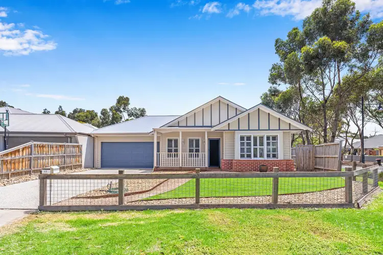 11 Erica Close, Eynesbury VIC 3338