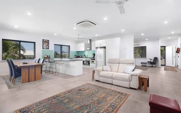 Second view of Homely house listing, 8 Delmere Way, Baynton WA 6714