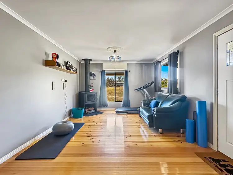 Third view of Homely house listing, 9 Elma Court, Daisy Hill VIC 3465