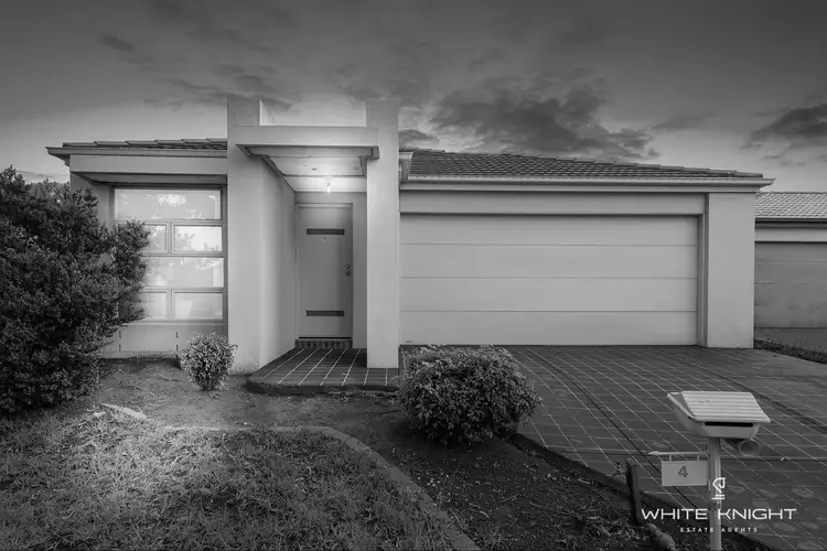 4 Stapehill Court, Deer Park VIC 3023