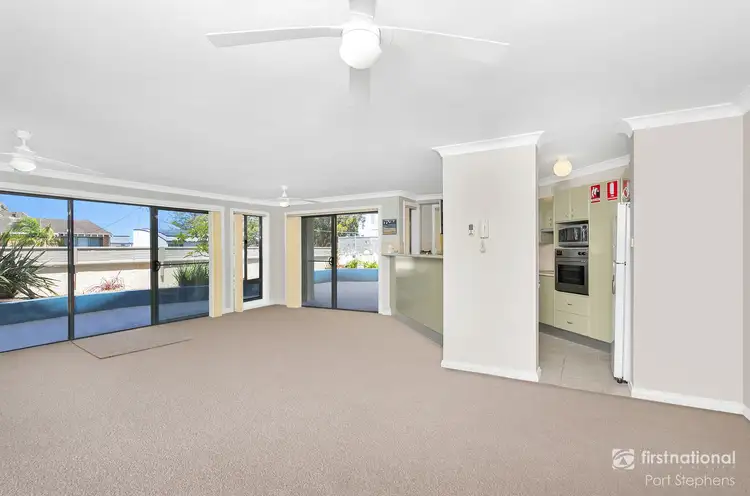 Sixth view of Homely unit listing, 2/2-4 Soldiers Point Road, Soldiers Point NSW 2317