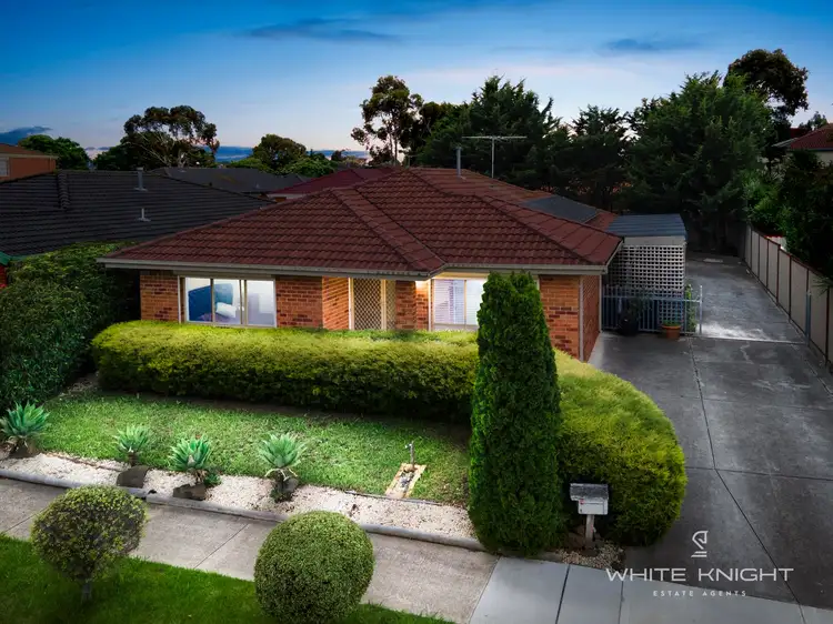 Second view of Homely house listing, 4 Tannaroo Crescent, Delahey VIC 3037