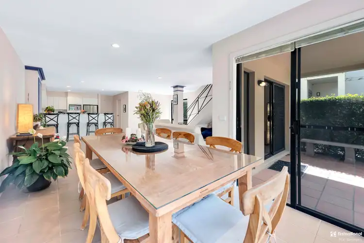 2/161 Government Road, Corlette NSW 2315