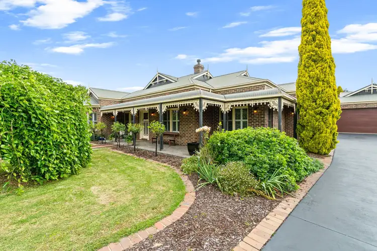 Second view of Homely house listing, 4 Castlereagh Court, Traralgon VIC 3844
