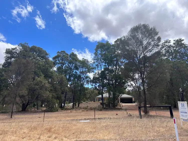 18 Fairway Place, Boddington WA 6390