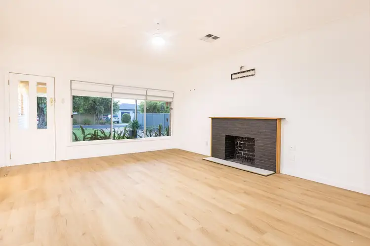 Fourth view of Homely house listing, 10 Leask Avenue, Mildura VIC 3500