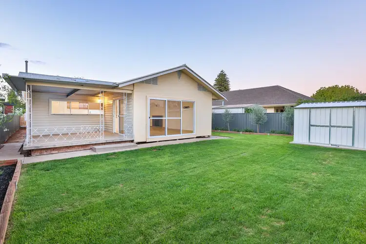 Sixth view of Homely house listing, 10 Leask Avenue, Mildura VIC 3500
