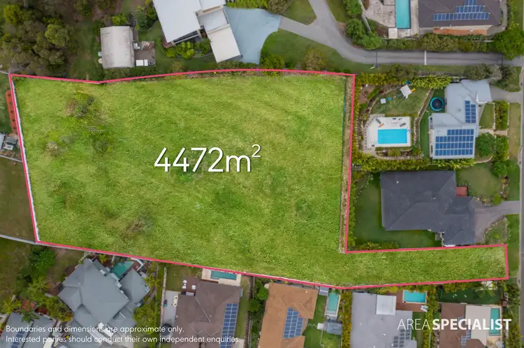 4 Laceflower Court, Reedy Creek QLD 4227