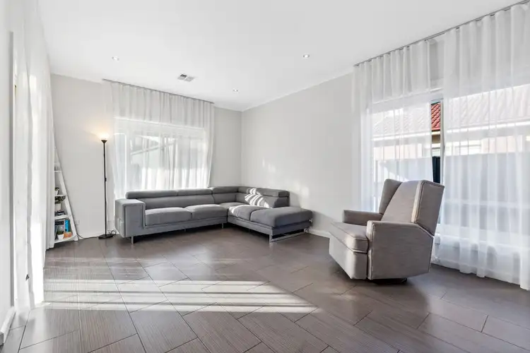 Third view of Homely house listing, 10 Gippsland Way, Craigieburn VIC 3064