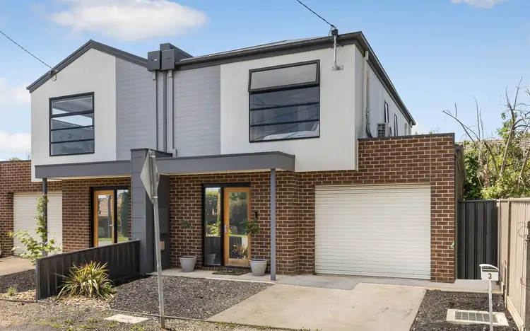 3 Heartbreak Lane, Flora Hill VIC 3550