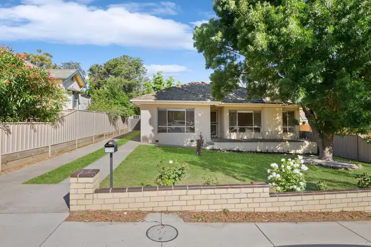 Main view of Homely house listing, 402 Napier Street, White Hills VIC 3550