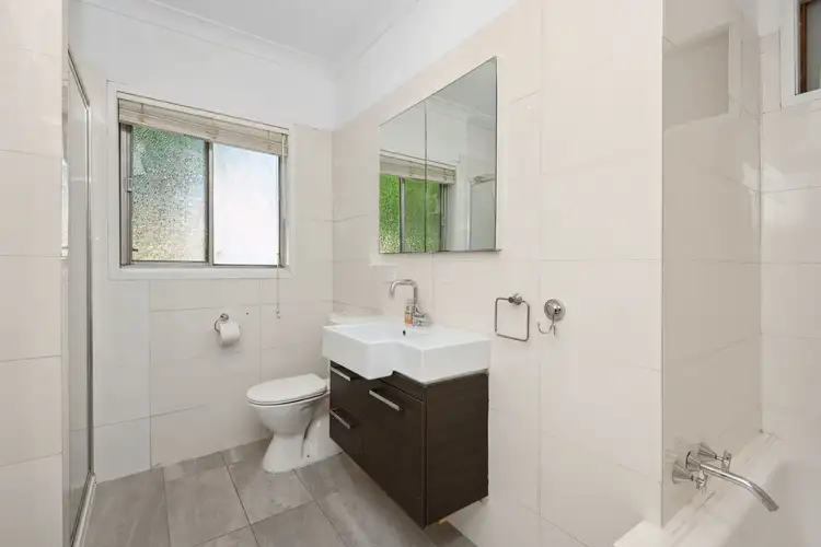 Sixth view of Homely house listing, 402 Napier Street, White Hills VIC 3550