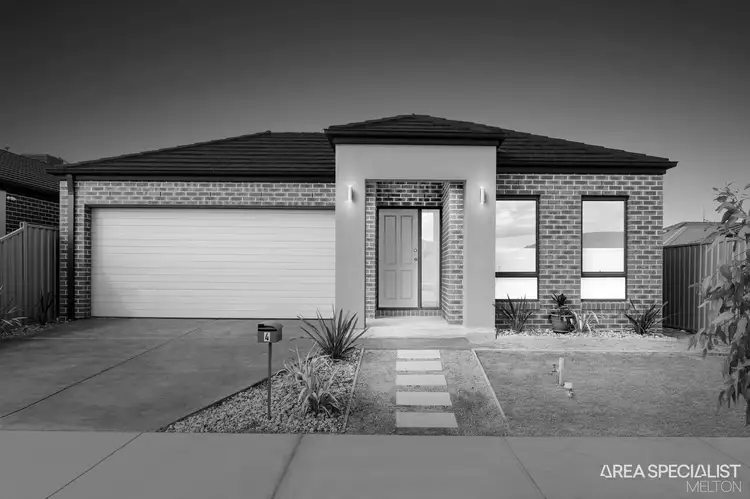 4 Wully Street, Thornhill Park VIC 3335