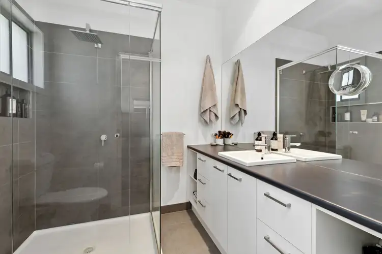 Sixth view of Homely house listing, 16 Barton Court, Flora Hill VIC 3550