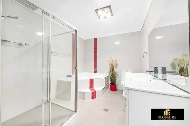Sixth view of Homely semi-detached listing, 33 Lord Howe Drive, Green Valley NSW 2168