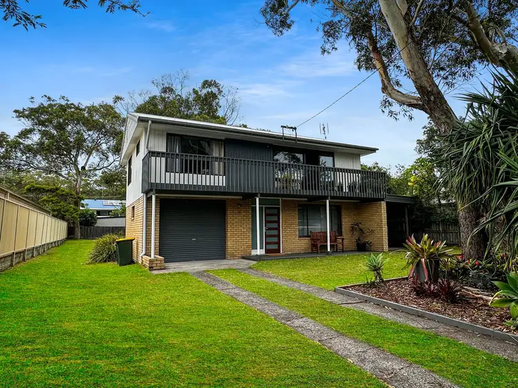 12 Moola Street, Hawks Nest NSW 2324