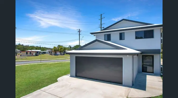 19 East Street, Sarina QLD 4737