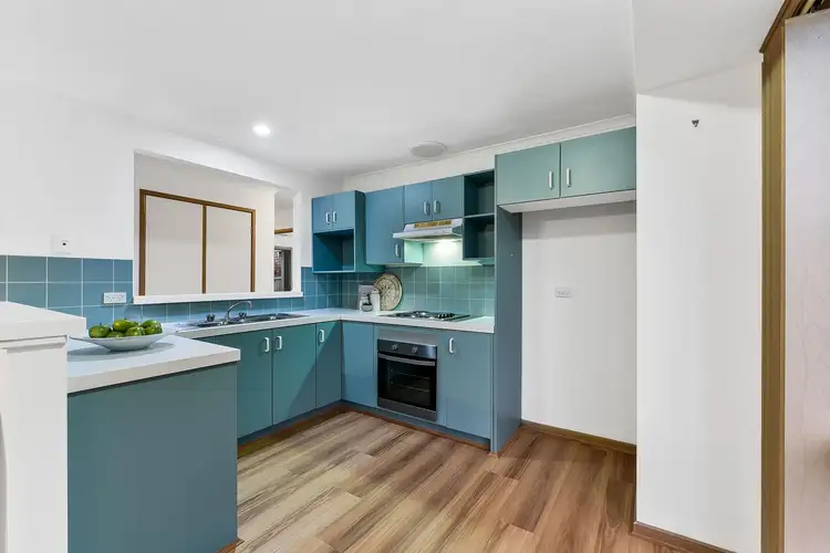 Sixth view of Homely house listing, 8 Helmich Court, Aspendale Gardens VIC 3195