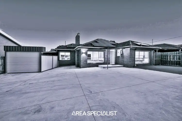 35 Boronia Avenue, Dandenong North VIC 3175