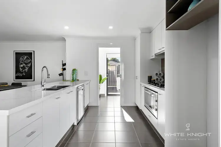Seventh view of Homely house listing, 14 Ryans Court, Burnside Heights VIC 3023