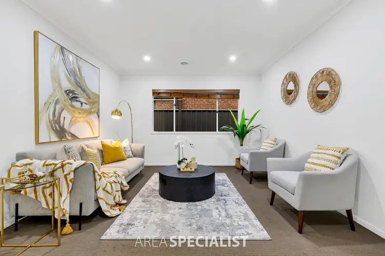 Third view of Homely house listing, 5 Datura Avenue, Cranbourne North VIC 3977