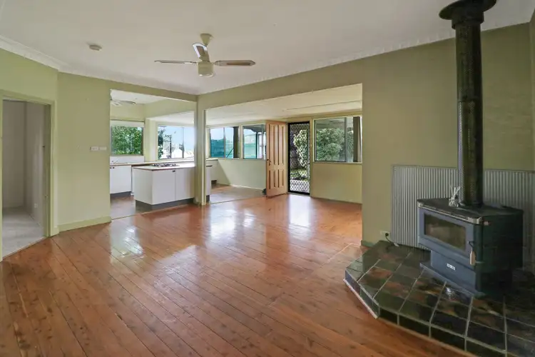 Fifth view of Homely house listing, 262 Meade Street, Glen Innes NSW 2370