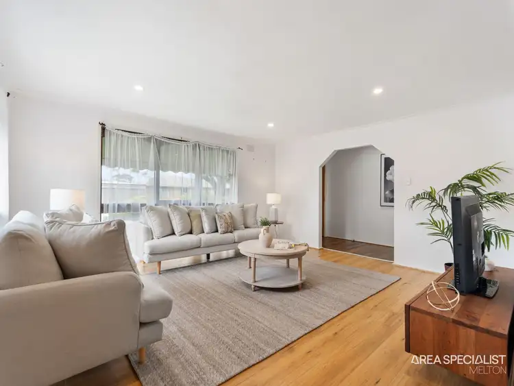 Fourth view of Homely house listing, 3 Vasey Court, Melton South VIC 3338