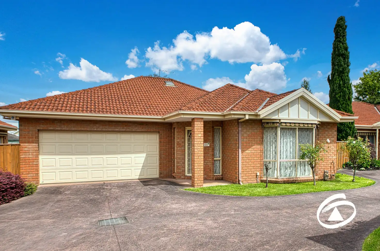 Main view of Homely unit listing, 2/17 Peel Street, Berwick VIC 3806
